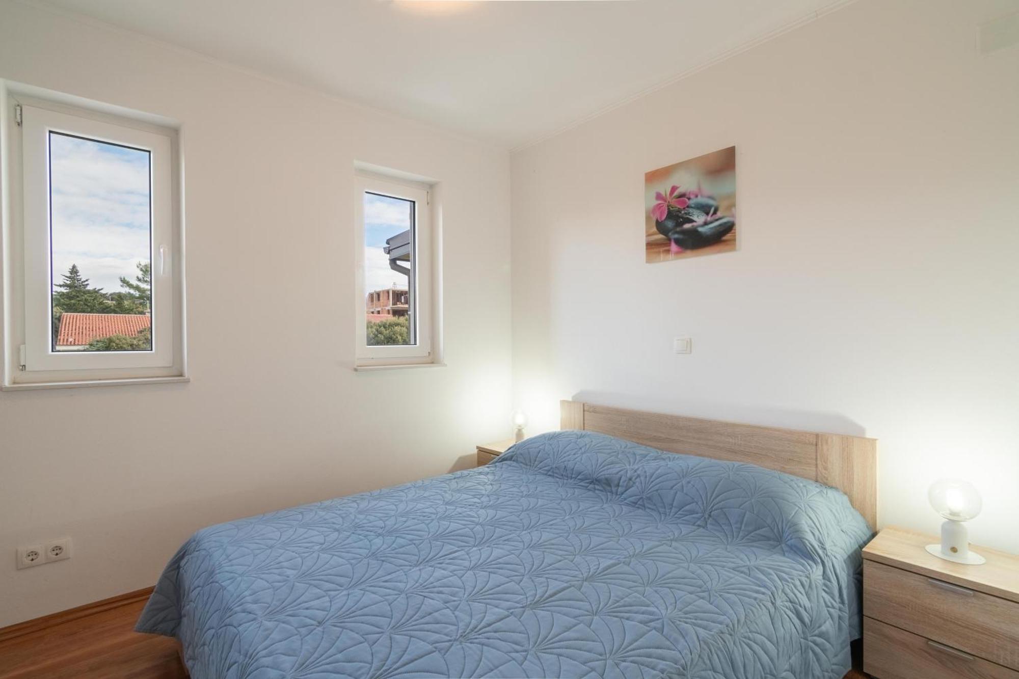 Apartments With A Parking Space Mandre, Pag - 18748 Kolan Exterior photo