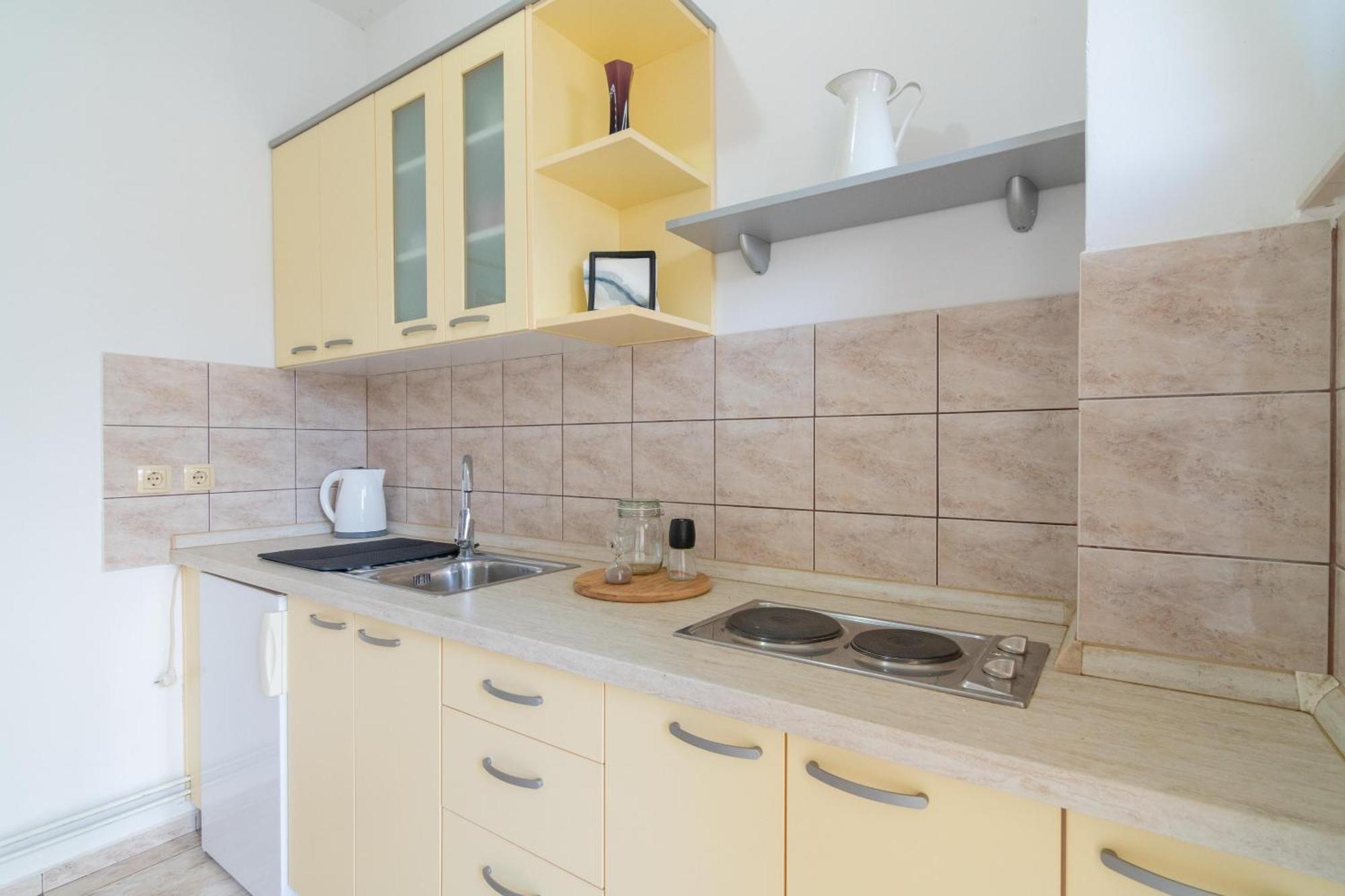 Apartments With A Parking Space Mandre, Pag - 18748 Kolan Room photo